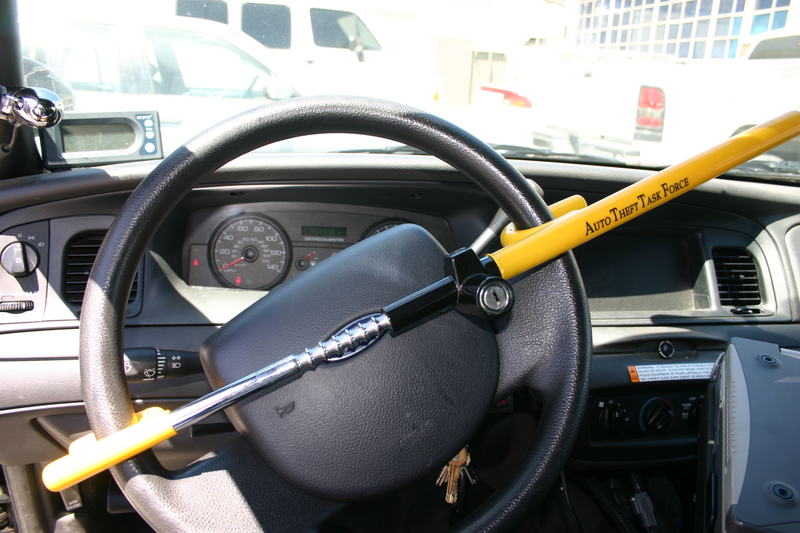 Illustration for article titled Don't Rely on a Bait Car - How to Protect Your Ride